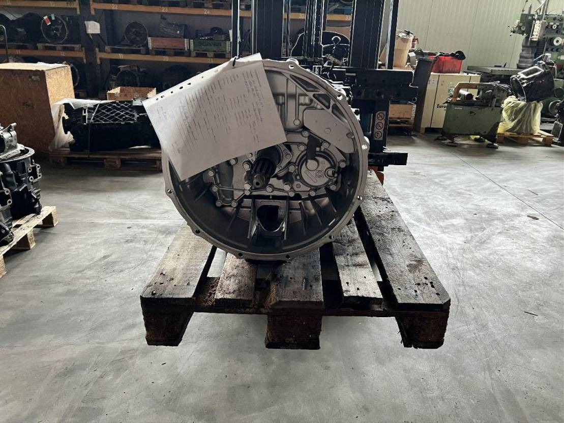 MAN TGA ZF Getriebe 12AS2331 TO  - Caja de cambios para Camión: foto 5 MAN TGA ZF Getriebe 12AS2331 TO  - Caja de cambios para Camión: foto 5