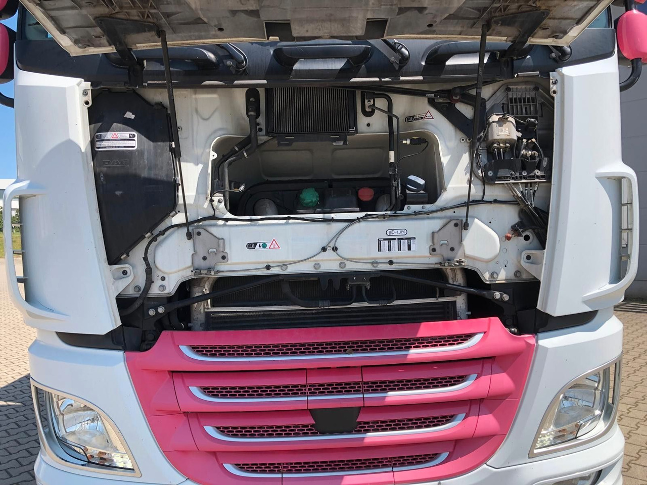 DAF XF450 SSC Lenk/Lift*LBW*AHK*Standklima - Camión caja cerrada: foto 5 DAF XF450 SSC Lenk/Lift*LBW*AHK*Standklima - Camión caja cerrada: foto 5