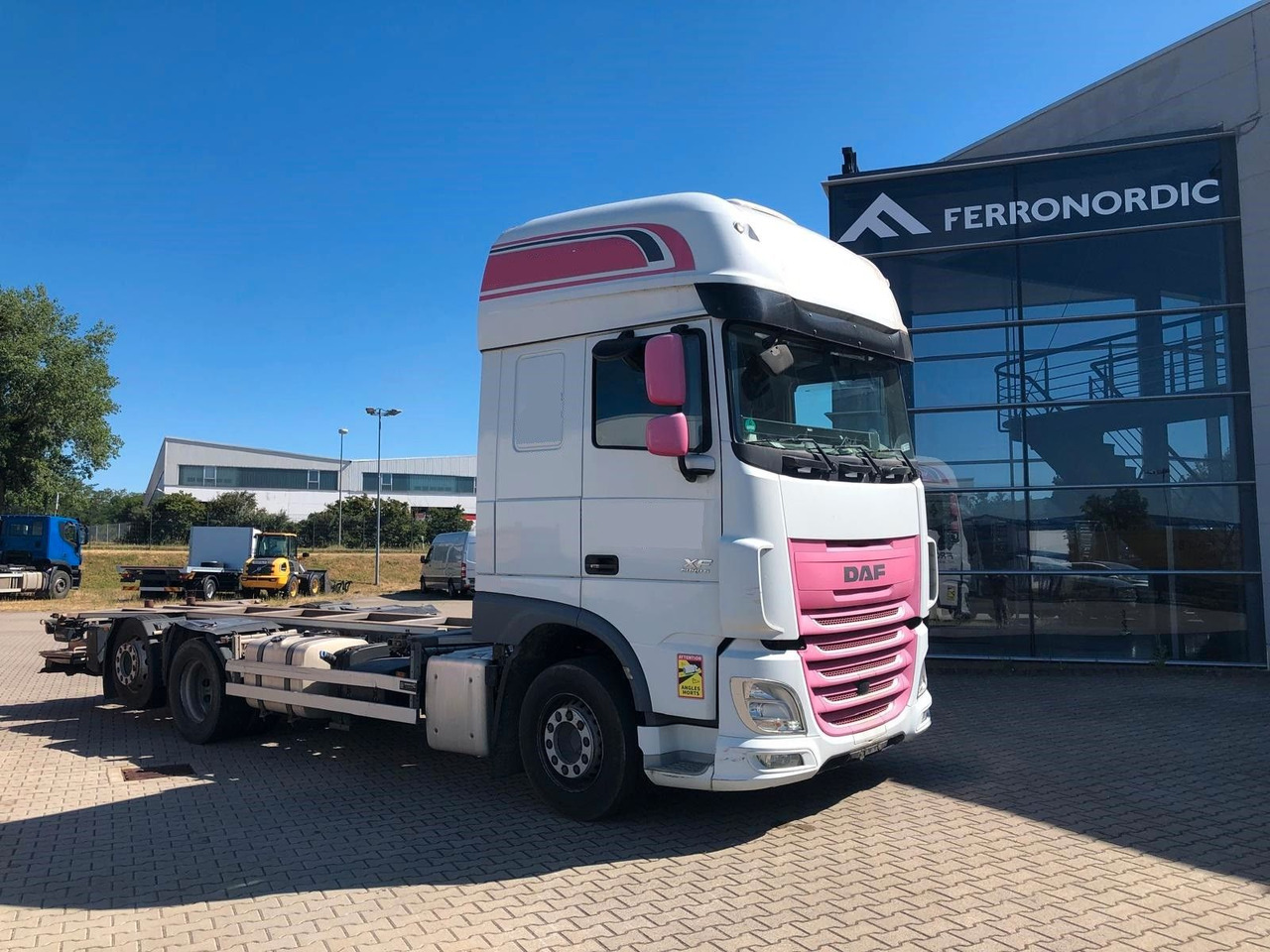 DAF XF460 SSC Liftachse*LBW*AHK*Standkl*Mega - Portacontenedore/ Intercambiable camión: foto 1 DAF XF460 SSC Liftachse*LBW*AHK*Standkl*Mega - Portacontenedore/ Intercambiable camión: foto 1