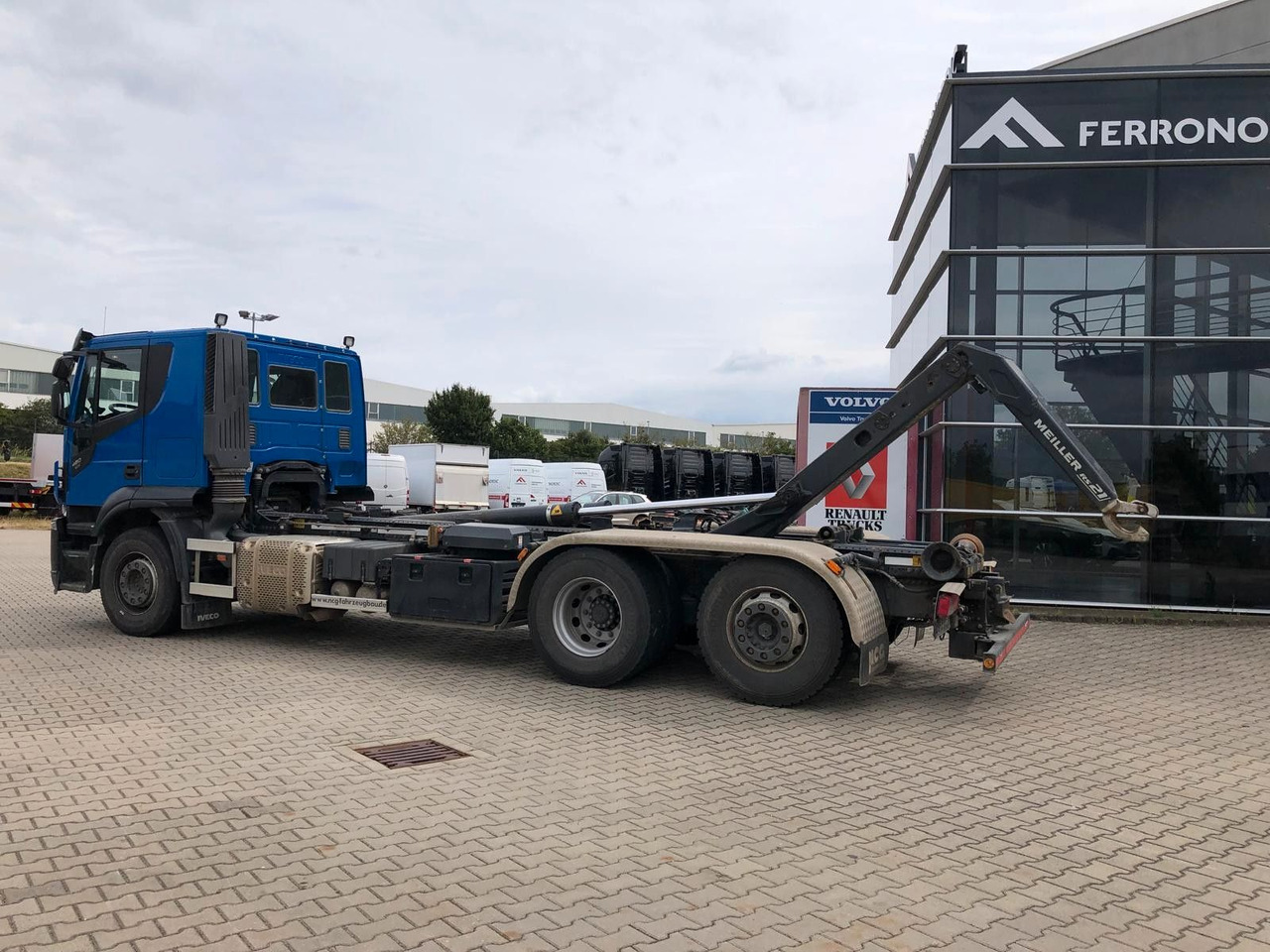 Iveco X-Way 480 Intarder*AHK*Lenk/LiftAchse*Meiller - Multibasculante camión: foto 3 Iveco X-Way 480 Intarder*AHK*Lenk/LiftAchse*Meiller - Multibasculante camión: foto 3