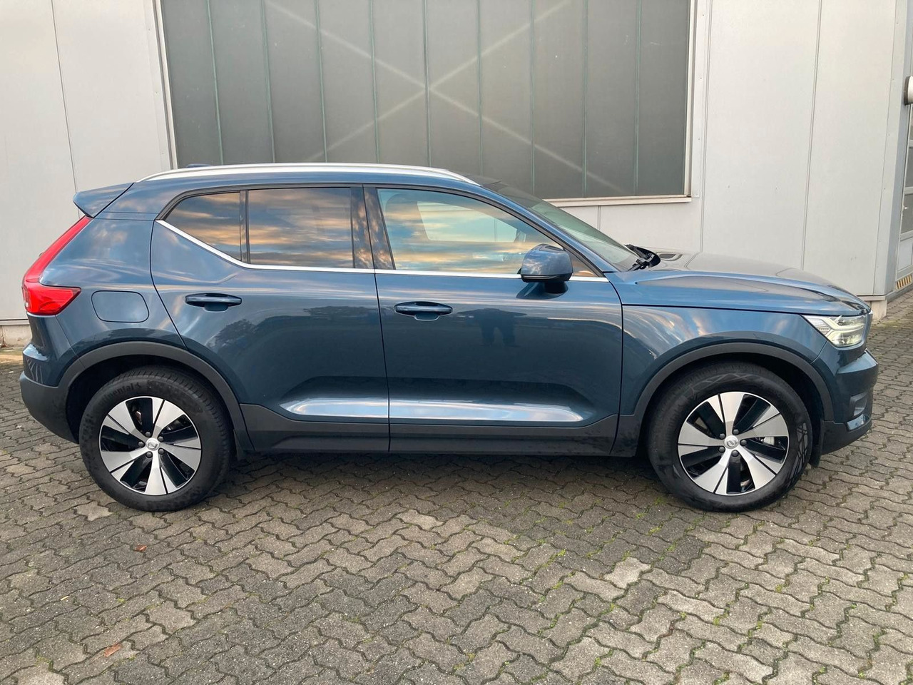 Volvo XC 40 T4 Inscription Expr. Recharge Plug-In Hyb - SUV/ Todoterreno: foto 2 Volvo XC 40 T4 Inscription Expr. Recharge Plug-In Hyb - SUV/ Todoterreno: foto 2