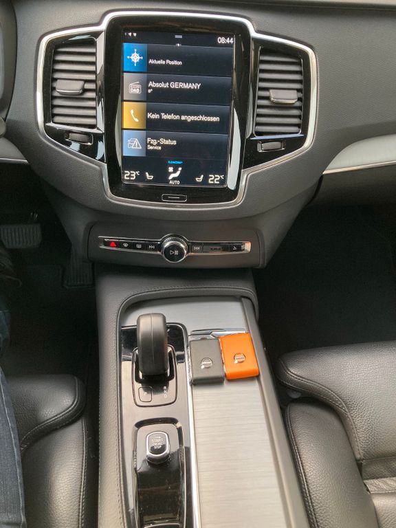 SUV/ Todoterreno Volvo XC 90 T8 7-Sitzer Inscr. Expr. Recharge AWD Volvo XC 90 T8 7-Sitzer Inscr. Expr. Recharge AWD: foto 13 SUV/ Todoterreno Volvo XC 90 T8 7-Sitzer Inscr. Expr. Recharge AWD Volvo XC 90 T8 7-Sitzer Inscr. Expr. Recharge AWD: foto 13