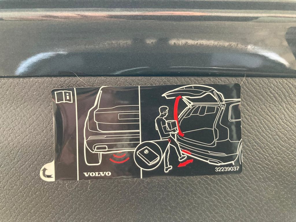 SUV/ Todoterreno Volvo XC 90 T8 7-Sitzer Inscr. Expr. Recharge AWD Volvo XC 90 T8 7-Sitzer Inscr. Expr. Recharge AWD: foto 7 SUV/ Todoterreno Volvo XC 90 T8 7-Sitzer Inscr. Expr. Recharge AWD Volvo XC 90 T8 7-Sitzer Inscr. Expr. Recharge AWD: foto 7