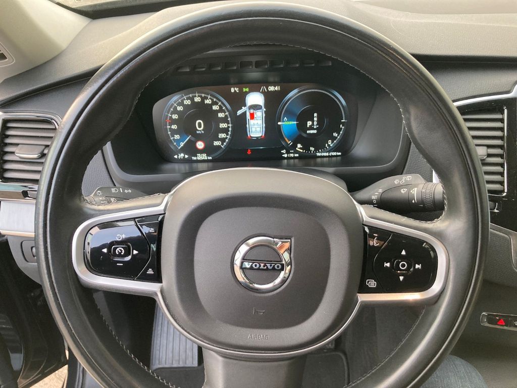 SUV/ Todoterreno Volvo XC 90 T8 7-Sitzer Inscr. Expr. Recharge AWD Volvo XC 90 T8 7-Sitzer Inscr. Expr. Recharge AWD: foto 12 SUV/ Todoterreno Volvo XC 90 T8 7-Sitzer Inscr. Expr. Recharge AWD Volvo XC 90 T8 7-Sitzer Inscr. Expr. Recharge AWD: foto 12