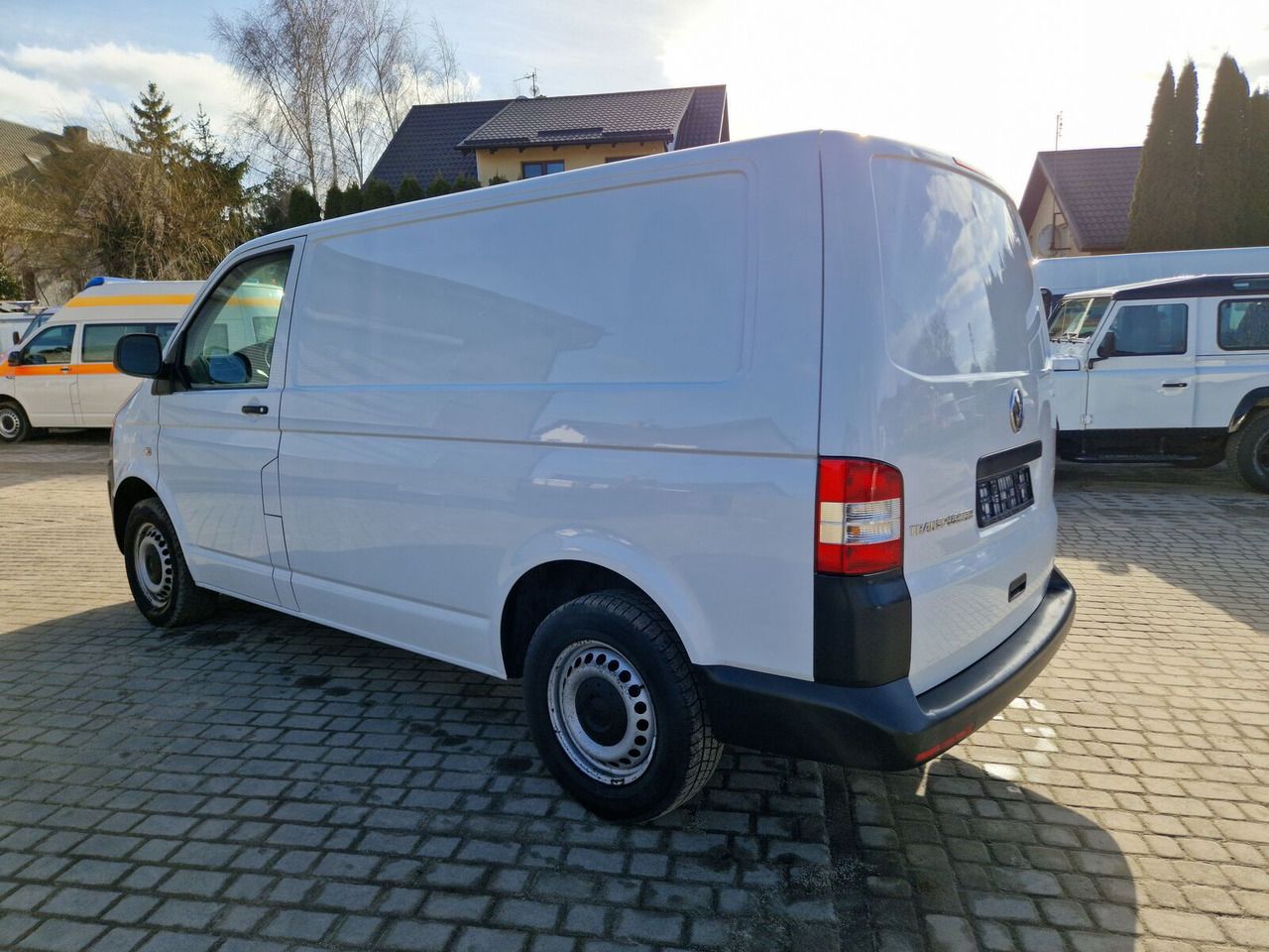 Volkswagen T5 Warsztat - Furgoneta pequeña: foto 4 Volkswagen T5 Warsztat - Furgoneta pequeña: foto 4