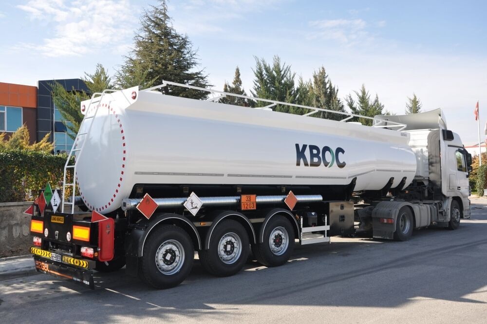 Cisterna semirremolque para transporte de combustible Özgül ADR BOTTLE TYPE STEEL TANKER: foto 7