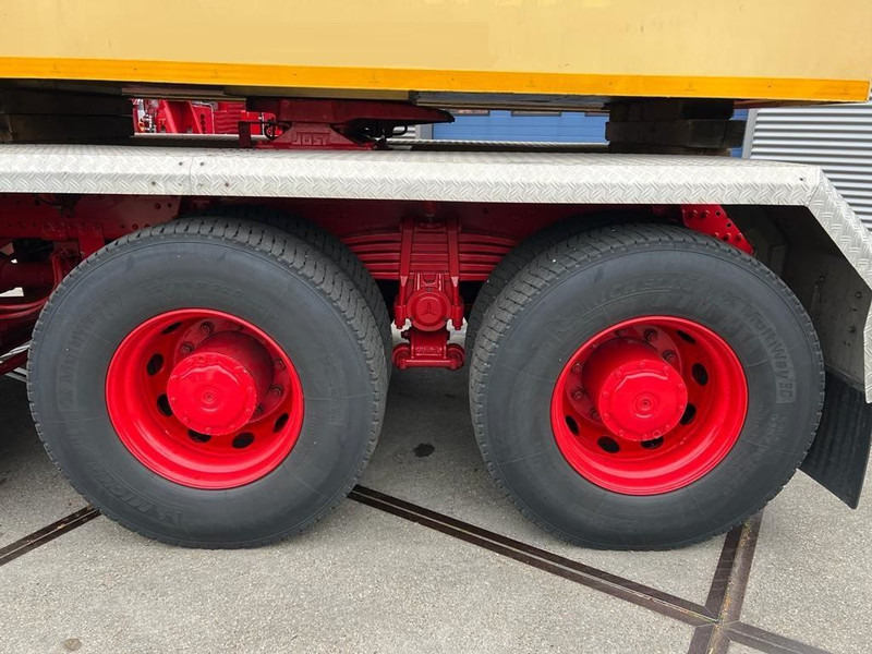 Mercedes-Benz Actros 4160 8x6/4 SLT - Cabeza tractora: foto 3 Mercedes-Benz Actros 4160 8x6/4 SLT - Cabeza tractora: foto 3