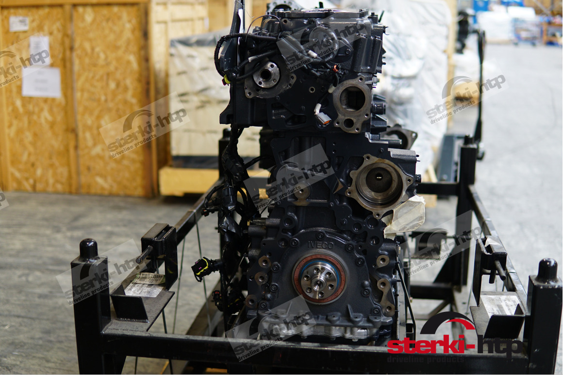 NEW HOLLAND F2CFE613C FPT NEW LONG BLOCK CNH Magnum 340 New Holland T8.360 - Motor para Otros: foto 3 NEW HOLLAND F2CFE613C FPT NEW LONG BLOCK CNH Magnum 340 New Holland T8.360 - Motor para Otros: foto 3