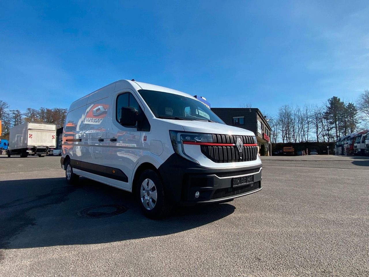 Renault Master E-Tech 145.35 L3H2 - Furgón, Furgoneta eléctrica: foto 2 Renault Master E-Tech 145.35 L3H2 - Furgón, Furgoneta eléctrica: foto 2