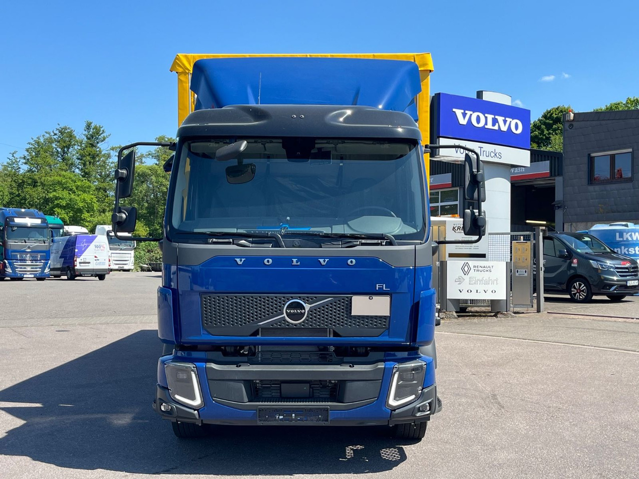 Volvo FL14.245 Junge Schiebeplane - Camión lona: foto 2 Volvo FL14.245 Junge Schiebeplane - Camión lona: foto 2