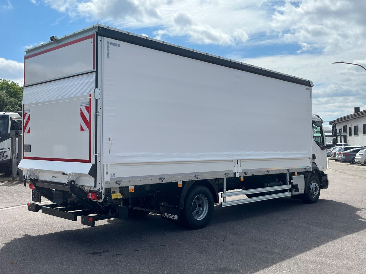 Volvo FL16.280 Junge Schiebeplane - Camión lona: foto 5 Volvo FL16.280 Junge Schiebeplane - Camión lona: foto 5