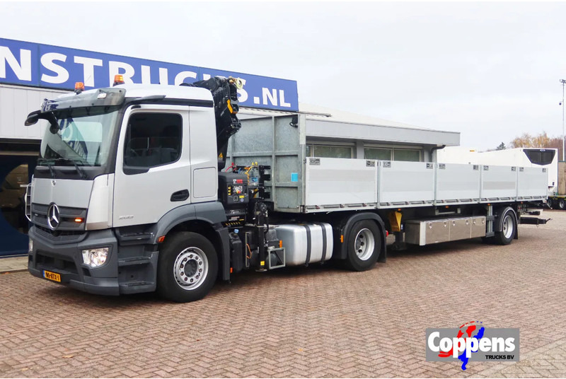 Mercedes-Benz Actros 2133 L Trekker + Hiab Kraan met City Trailer: OT-92-VD - Cabeza tractora: foto 1 Mercedes-Benz Actros 2133 L Trekker + Hiab Kraan met City Trailer: OT-92-VD - Cabeza tractora: foto 1