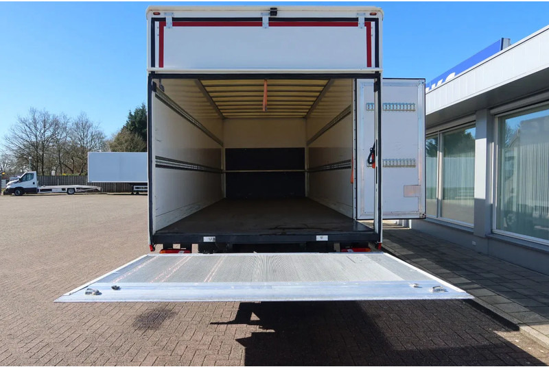 DAF LF 45 Gesloten bak + Dhollandia klep 1500 kg 4x2 - Camión caja cerrada: foto 4 DAF LF 45 Gesloten bak + Dhollandia klep 1500 kg 4x2 - Camión caja cerrada: foto 4