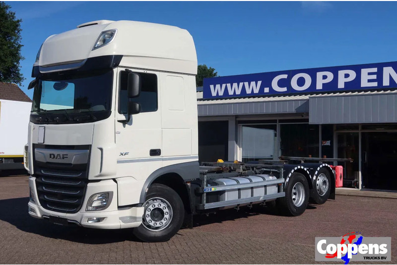 DAF XF 106.450 Wissellaadbaksysteem / Chassis - Portacontenedore/ Intercambiable camión: foto 1 DAF XF 106.450 Wissellaadbaksysteem / Chassis - Portacontenedore/ Intercambiable camión: foto 1