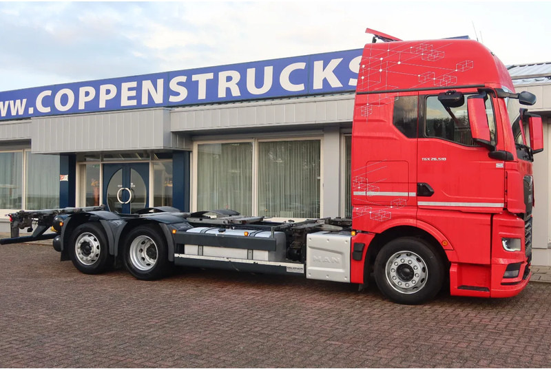 MAN TGX 26.510 6x2 Intarder. Volledige luchtvering - Portacontenedore/ Intercambiable camión: foto 2 MAN TGX 26.510 6x2 Intarder. Volledige luchtvering - Portacontenedore/ Intercambiable camión: foto 2