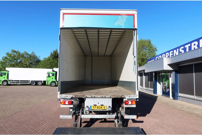 Mercedes-Benz 2727L Gesloten Bakwagen + Laadklep DHollandia 2500 kg - Camión caja cerrada: foto 4 Mercedes-Benz 2727L Gesloten Bakwagen + Laadklep DHollandia 2500 kg - Camión caja cerrada: foto 4
