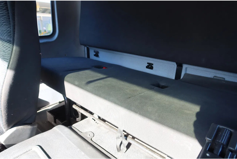 Mercedes-Benz Atego 1221 L Takelwagen 6 Persoons - Portavehículos camión: foto 5 Mercedes-Benz Atego 1221 L Takelwagen 6 Persoons - Portavehículos camión: foto 5