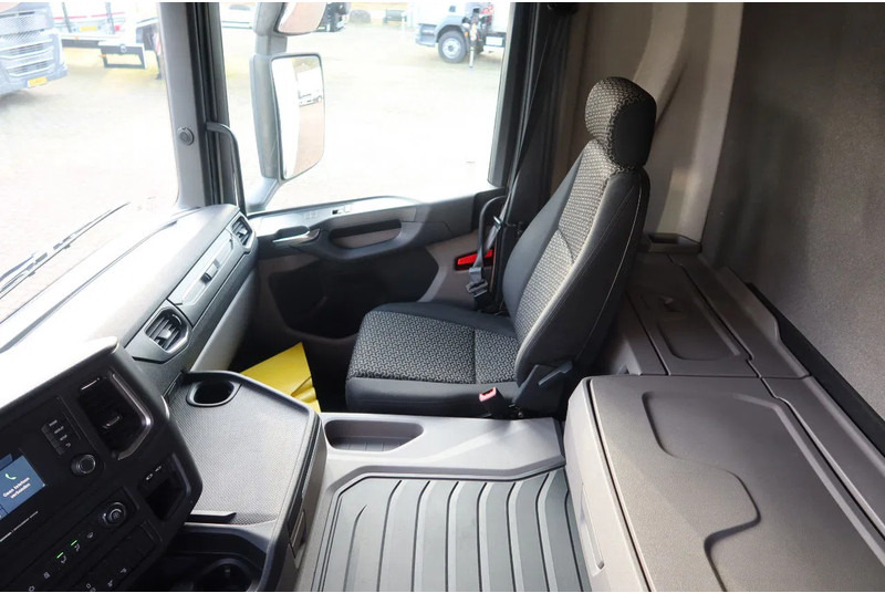 Scania P280 4x2 Bak + Dhollandia Klep 2000 KG - Camión caja cerrada: foto 5 Scania P280 4x2 Bak + Dhollandia Klep 2000 KG - Camión caja cerrada: foto 5