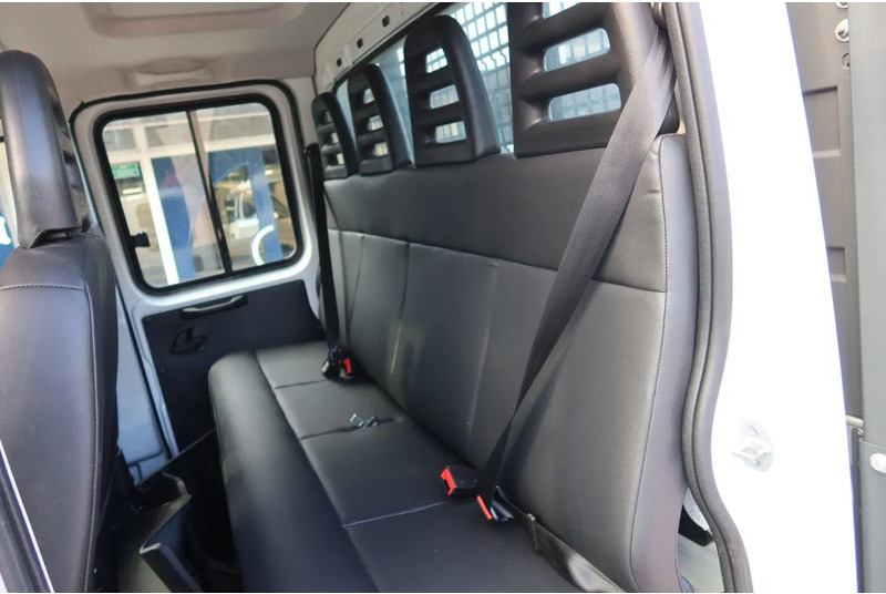 Iveco Daily 35C16 HI Matic Dubbele cabine open 7 persoons uitvoering. Dubbel lucht achter as. 3.0 L motor - Vehículo comercial ligero, Furgoneta combi: foto 5 Iveco Daily 35C16 HI Matic Dubbele cabine open 7 persoons uitvoering. Dubbel lucht achter as. 3.0 L motor - Vehículo comercial ligero, Furgoneta combi: foto 5