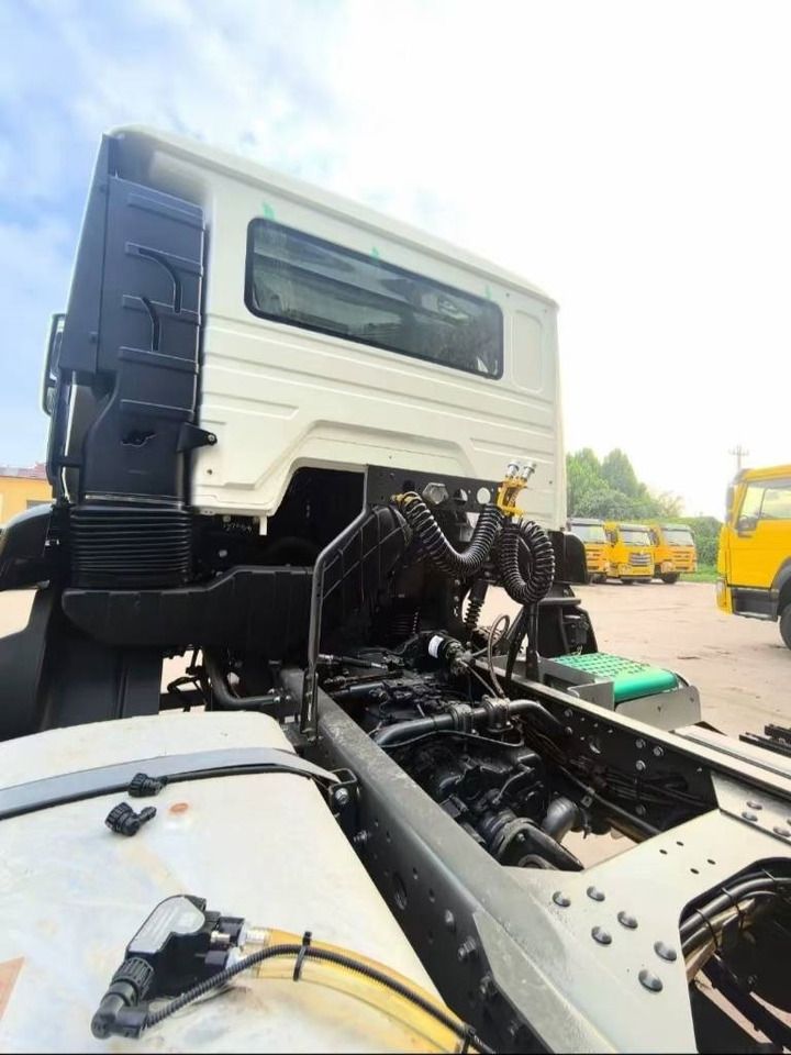 Cabeza tractora Howo 371 6x4: foto 6 Cabeza tractora Howo 371 6x4: foto 6