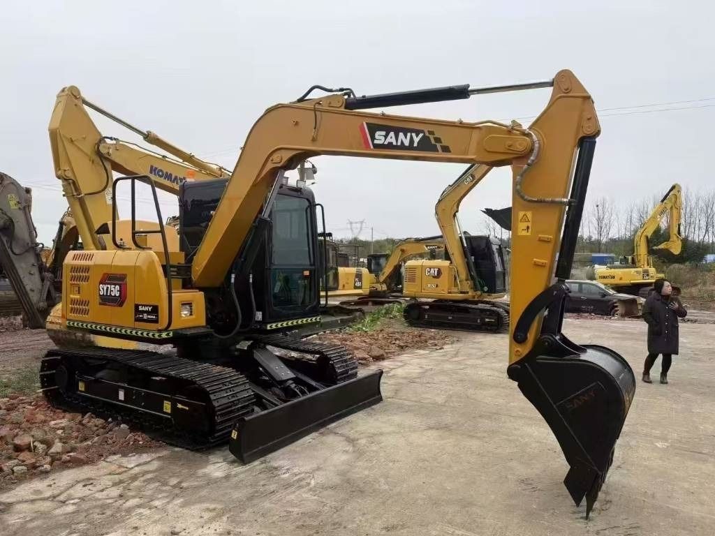 Sany SY75C - Miniexcavadora: foto 2 Sany SY75C - Miniexcavadora: foto 2
