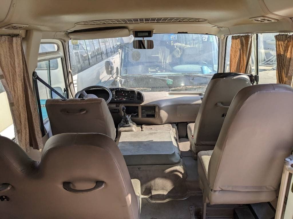 Minibús, Furgoneta de pasajeros Toyota Coaster Bus: foto 9