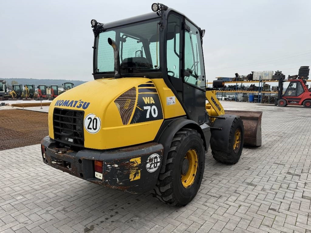 Komatsu WA 70-5 - Cargadora de ruedas: foto 5 Komatsu WA 70-5 - Cargadora de ruedas: foto 5