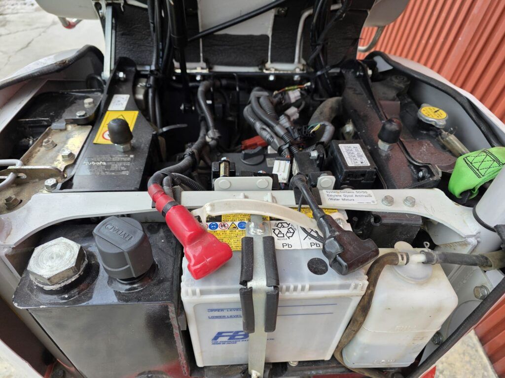 TAKEUCHI TB210R - Miniexcavadora: foto 4 TAKEUCHI TB210R - Miniexcavadora: foto 4