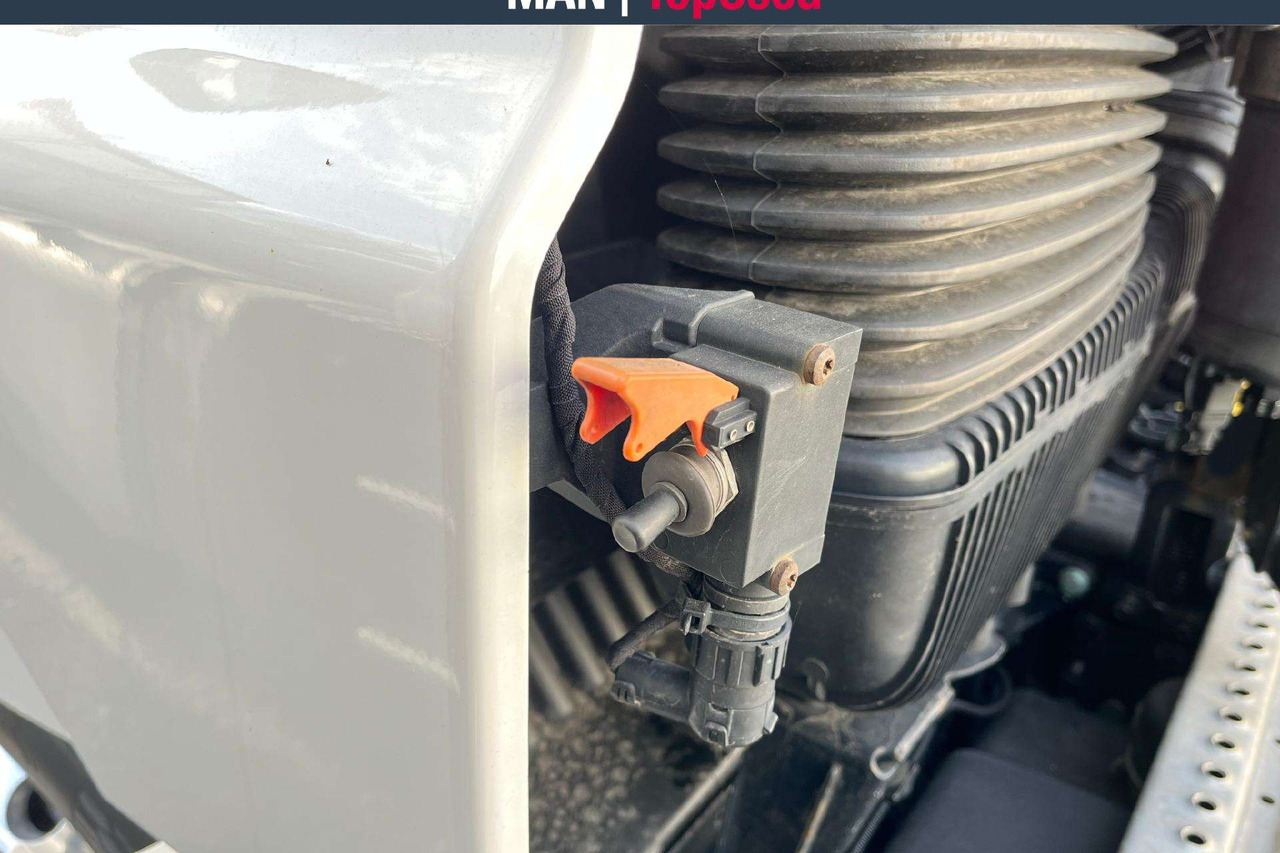 Leasing financiero de MAN TGX 18.470 GX cab ADR EXIII (1101) leasing MAN TGX 18.470 GX cab ADR EXIII (1101): foto 9 Leasing financiero de MAN TGX 18.470 GX cab ADR EXIII (1101) leasing MAN TGX 18.470 GX cab ADR EXIII (1101): foto 9