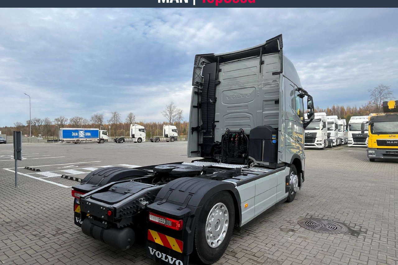 Volvo FH 460 I save Gold (9315) - Cabeza tractora: foto 4 Volvo FH 460 I save Gold (9315) - Cabeza tractora: foto 4