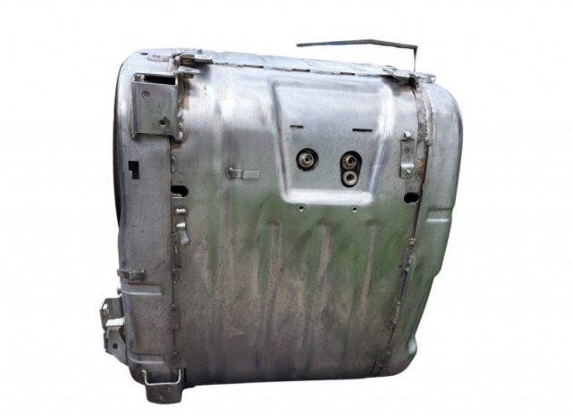 Katalysator SCR Euro 6 SCANIA Serie R - 2587685 2519407 2629445 2519406 2511867 2519405 - Convertidor catalítico para Camión: foto 5 Katalysator SCR Euro 6 SCANIA Serie R - 2587685 2519407 2629445 2519406 2511867 2519405 - Convertidor catalítico para Camión: foto 5