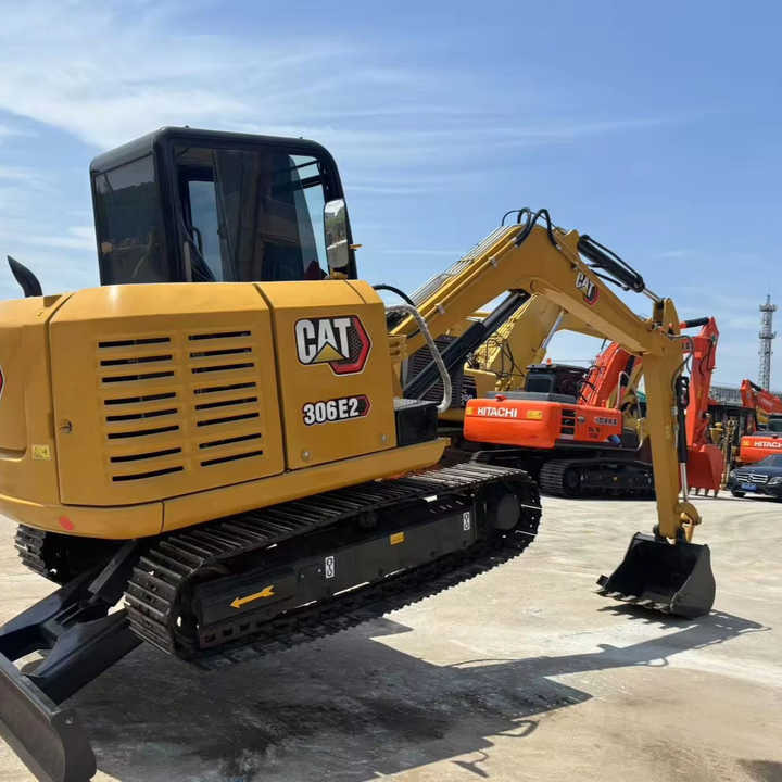 2024 Used Excavator CAT 306E Almost New CAT 306E 6 Ton Mini Excavator Used Crawler Excavator Best Price for Sale - Excavadora: foto 1 2024 Used Excavator CAT 306E Almost New CAT 306E 6 Ton Mini Excavator Used Crawler Excavator Best Price for Sale - Excavadora: foto 1