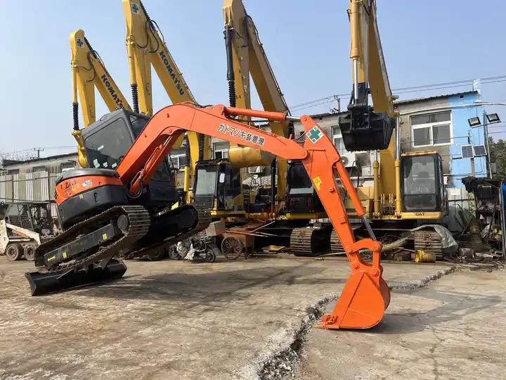 All original mini excavator hitachi used ZX55 ZX60 ZX70 small second hand excavator made in Japan - Excavadora de cadenas: foto 4 All original mini excavator hitachi used ZX55 ZX60 ZX70 small second hand excavator made in Japan - Excavadora de cadenas: foto 4