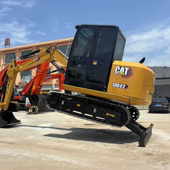 CAT 306E Used Excavator Latest Model 6tons 95% New Original with EPA CE Excavator Cat 306 mini digger excavator - Excavadora: foto 1 CAT 306E Used Excavator Latest Model 6tons 95% New Original with EPA CE Excavator Cat 306 mini digger excavator - Excavadora: foto 1