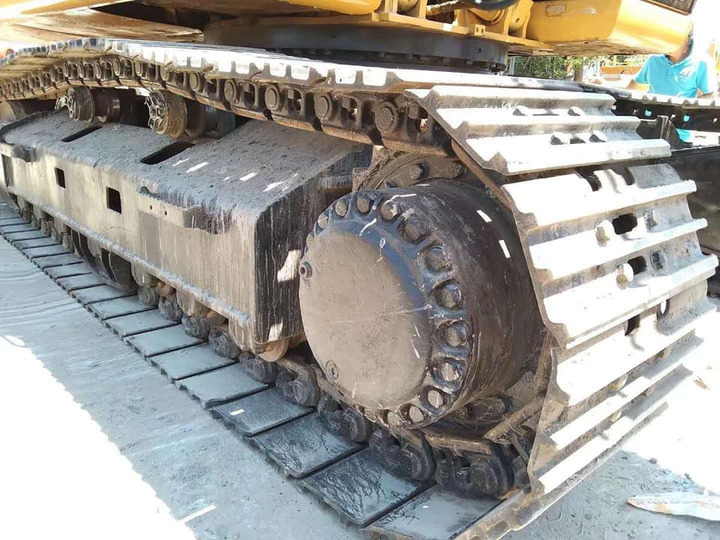 Construction Business Powerful Reliable Cat 330C Excavator. - Excavadora de cadenas: foto 3 Construction Business Powerful Reliable Cat 330C Excavator. - Excavadora de cadenas: foto 3