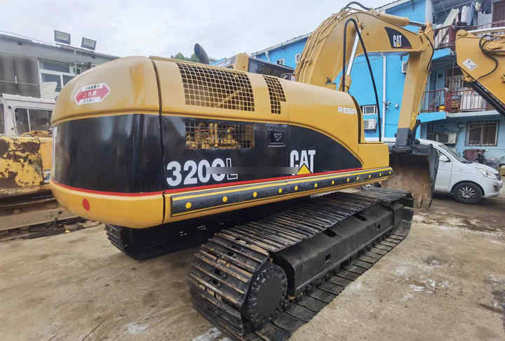 Excellent Condition Used Japan Original Caterpillar Cat 320CL for Sale - Excavadora de cadenas: foto 2 Excellent Condition Used Japan Original Caterpillar Cat 320CL for Sale - Excavadora de cadenas: foto 2
