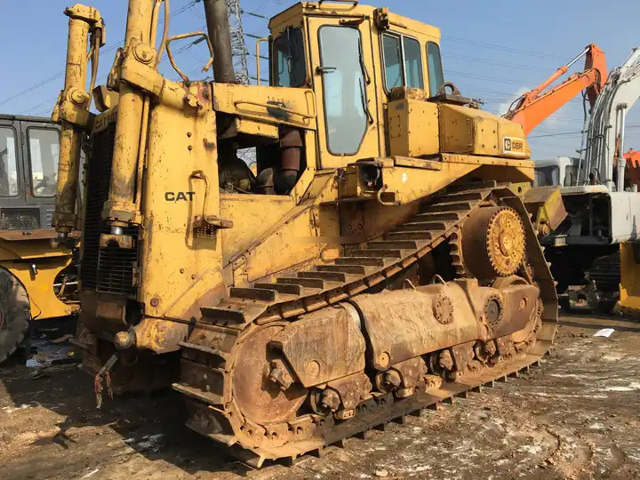 High Quality D8r Used Bulldozer Second Hand Bulldozer d8r with good condition in low price For Sale - Bulldozer: foto 3 High Quality D8r Used Bulldozer Second Hand Bulldozer d8r with good condition in low price For Sale - Bulldozer: foto 3