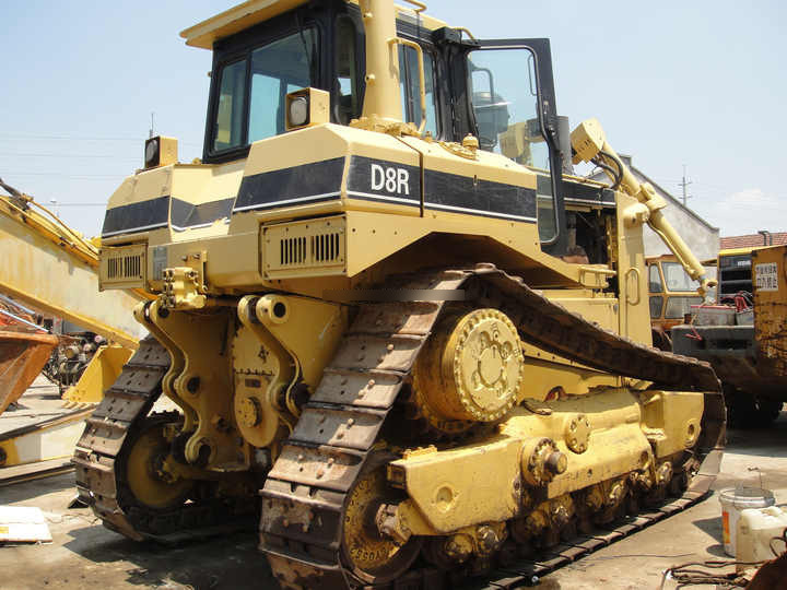 High Quality D8r Used Bulldozer Second Hand Bulldozer d8r with good condition in low price For Sale - Bulldozer: foto 4 High Quality D8r Used Bulldozer Second Hand Bulldozer d8r with good condition in low price For Sale - Bulldozer: foto 4