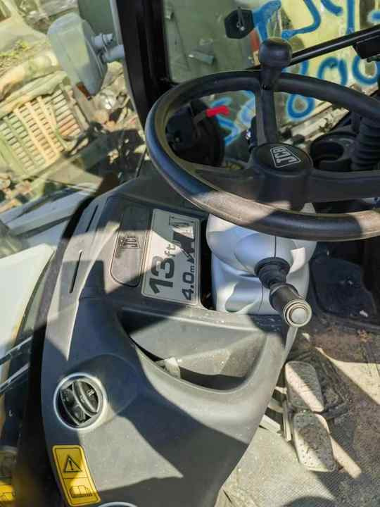 Hot sale Backhoe loader JCB 3CX 4*4 tlb loader UKmade, used cheap JCB 3CX retro loader and digger in good condition - Retroexcavadora: foto 3 Hot sale Backhoe loader JCB 3CX 4*4 tlb loader UKmade, used cheap JCB 3CX retro loader and digger in good condition - Retroexcavadora: foto 3