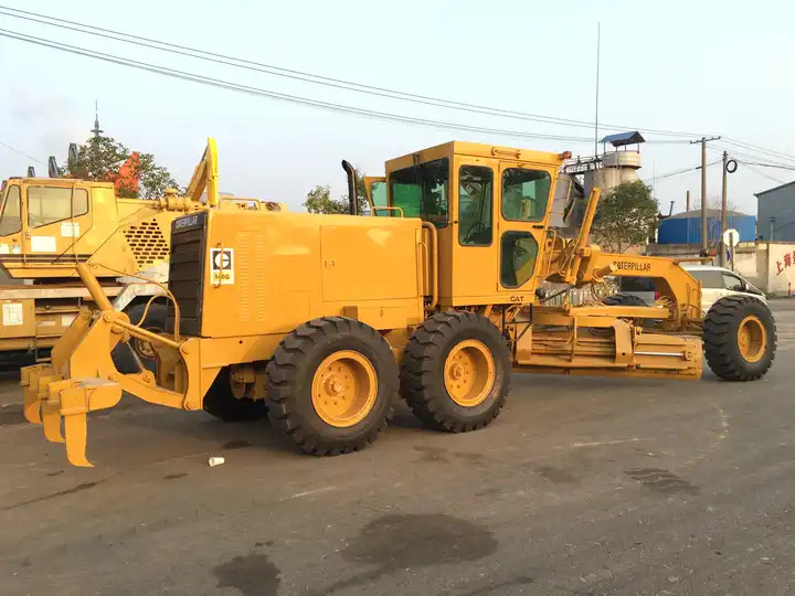 Hot sale Good quality CAT 140g Used motor grader original ca motor grader 140g in good condition cheap price - Grader: foto 3 Hot sale Good quality CAT 140g Used motor grader original ca motor grader 140g in good condition cheap price - Grader: foto 3
