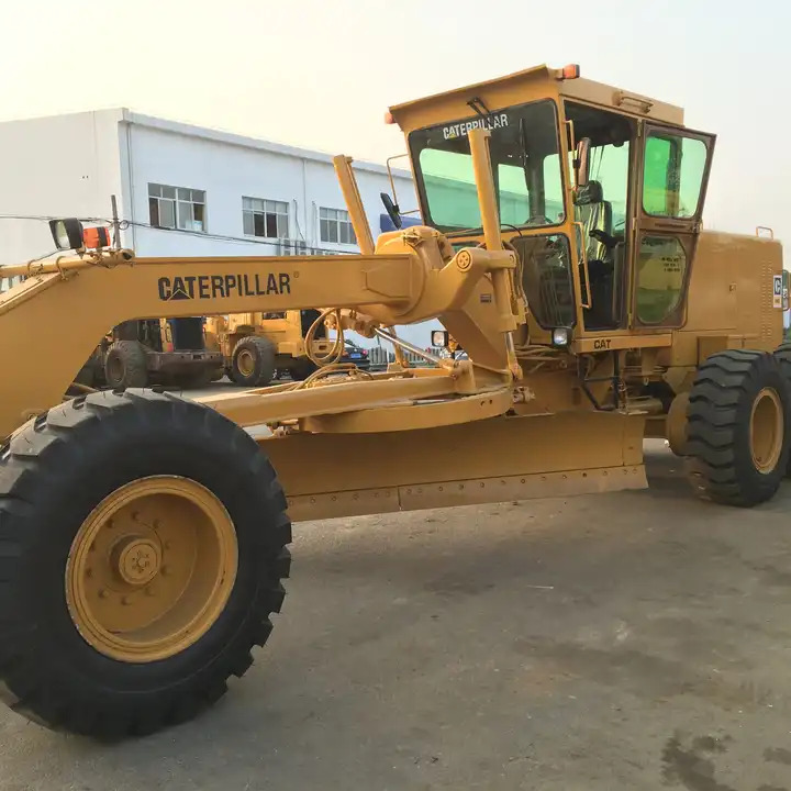 Hot sale Good quality CAT 140g Used motor grader original ca motor grader 140g in good condition cheap price - Grader: foto 1 Hot sale Good quality CAT 140g Used motor grader original ca motor grader 140g in good condition cheap price - Grader: foto 1