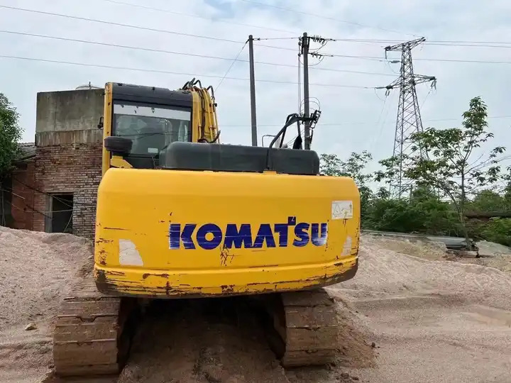 Excavadora de cadenas Hot sale used komatsu medium excavator PC130-7 /KOMATSU 130-7/ used japanese komatsu excavator 13 ton: foto 7