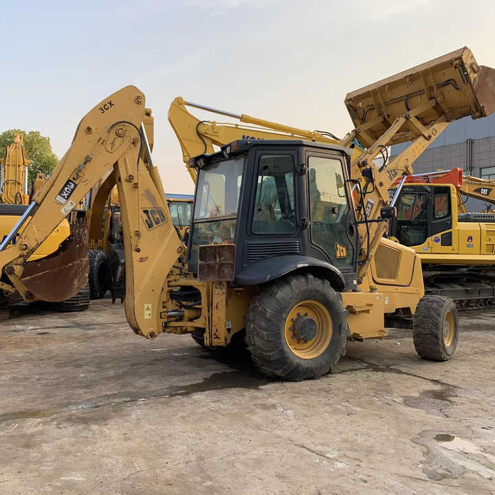 JCB 3cX backhoe loader manufactured in 2022 with telescopic boom JCB3CX JCB4CX JCB 3DX - Retroexcavadora: foto 1 JCB 3cX backhoe loader manufactured in 2022 with telescopic boom JCB3CX JCB4CX JCB 3DX - Retroexcavadora: foto 1