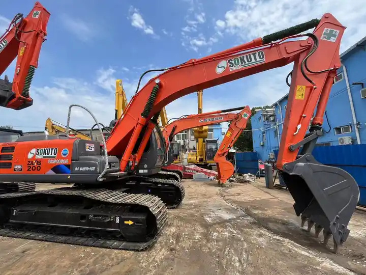 Low Working Hour Hitachi zx120 cheap used excavator Japan Made Hitachi zx200 20 ton Excavator in good condition on sale - Excavadora de cadenas: foto 1 Low Working Hour Hitachi zx120 cheap used excavator Japan Made Hitachi zx200 20 ton Excavator in good condition on sale - Excavadora de cadenas: foto 1