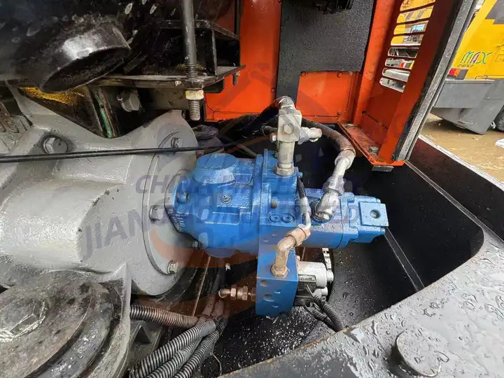 Original South Korea Doosan DH55 Excavator Doosan Excavator In Low Price Used Doosan Excavator For Hot Sale - Excavadora: foto 5 Original South Korea Doosan DH55 Excavator Doosan Excavator In Low Price Used Doosan Excavator For Hot Sale - Excavadora: foto 5