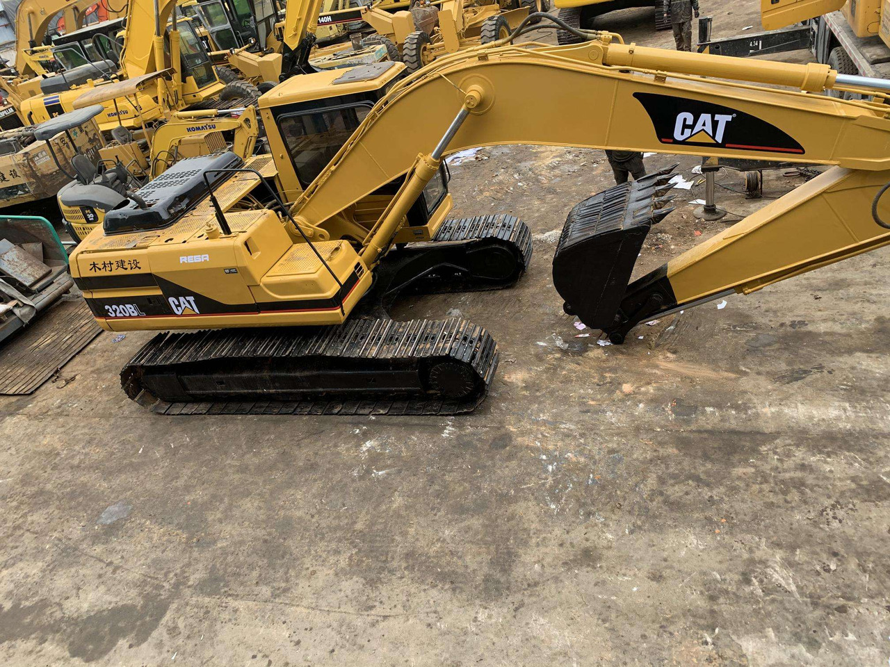 Used CAT Excavator 320B 320BL 320C 320CL 320D 320D2 320D2L Made In Japan - Excavadora de cadenas: foto 3 Used CAT Excavator 320B 320BL 320C 320CL 320D 320D2 320D2L Made In Japan - Excavadora de cadenas: foto 3