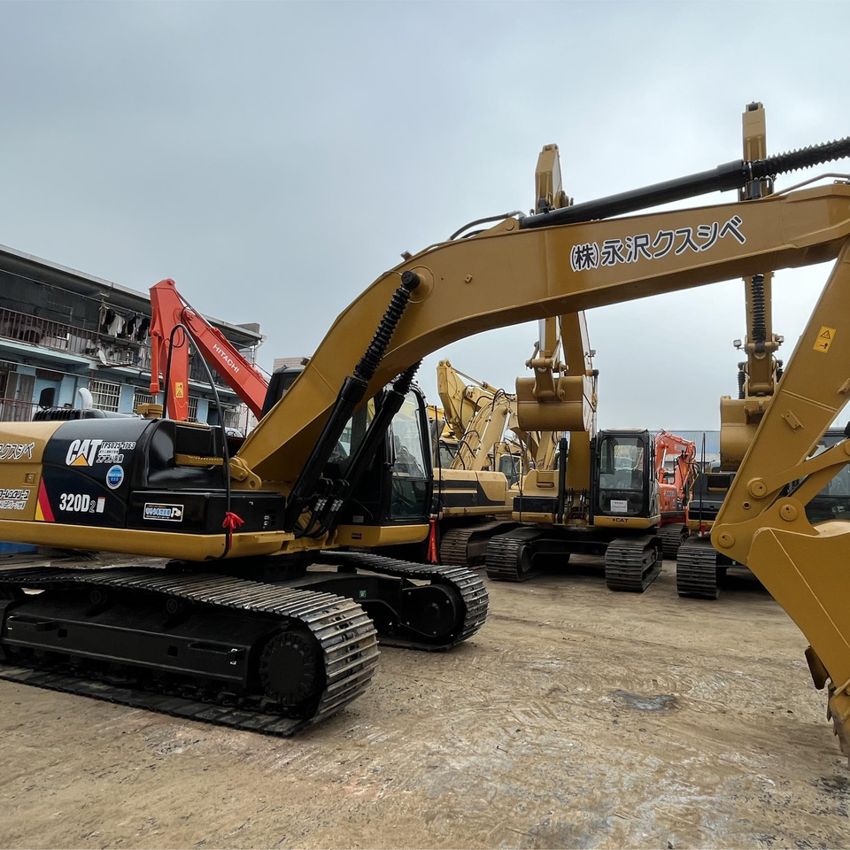 Used Cat Excavator CAT 320D High Quality Japan Used Construction Machine 20ton Excavator cat320d for sale - Excavadora: foto 1 Used Cat Excavator CAT 320D High Quality Japan Used Construction Machine 20ton Excavator cat320d for sale - Excavadora: foto 1