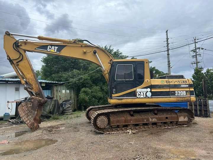 Used Excavator Cat 320bl Best Second Hand Excavator Caterpillar 320 320d 320b for Sale in Lagos - Excavadora de cadenas: foto 3 Used Excavator Cat 320bl Best Second Hand Excavator Caterpillar 320 320d 320b for Sale in Lagos - Excavadora de cadenas: foto 3
