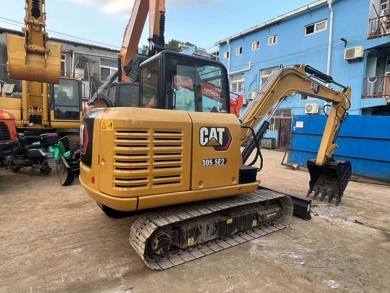 Used construction machine 305.5E2 CAT excavator mini 5 tons excavator in good condition on sale - Excavadora de cadenas: foto 5 Used construction machine 305.5E2 CAT excavator mini 5 tons excavator in good condition on sale - Excavadora de cadenas: foto 5