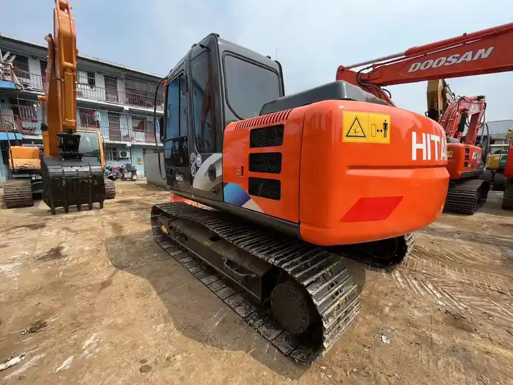 Used excavator hitachi zx 120 Japanese brand hitachi zaxis 120 12Ton excavator - Excavadora de cadenas: foto 3 Used excavator hitachi zx 120 Japanese brand hitachi zaxis 120 12Ton excavator - Excavadora de cadenas: foto 3